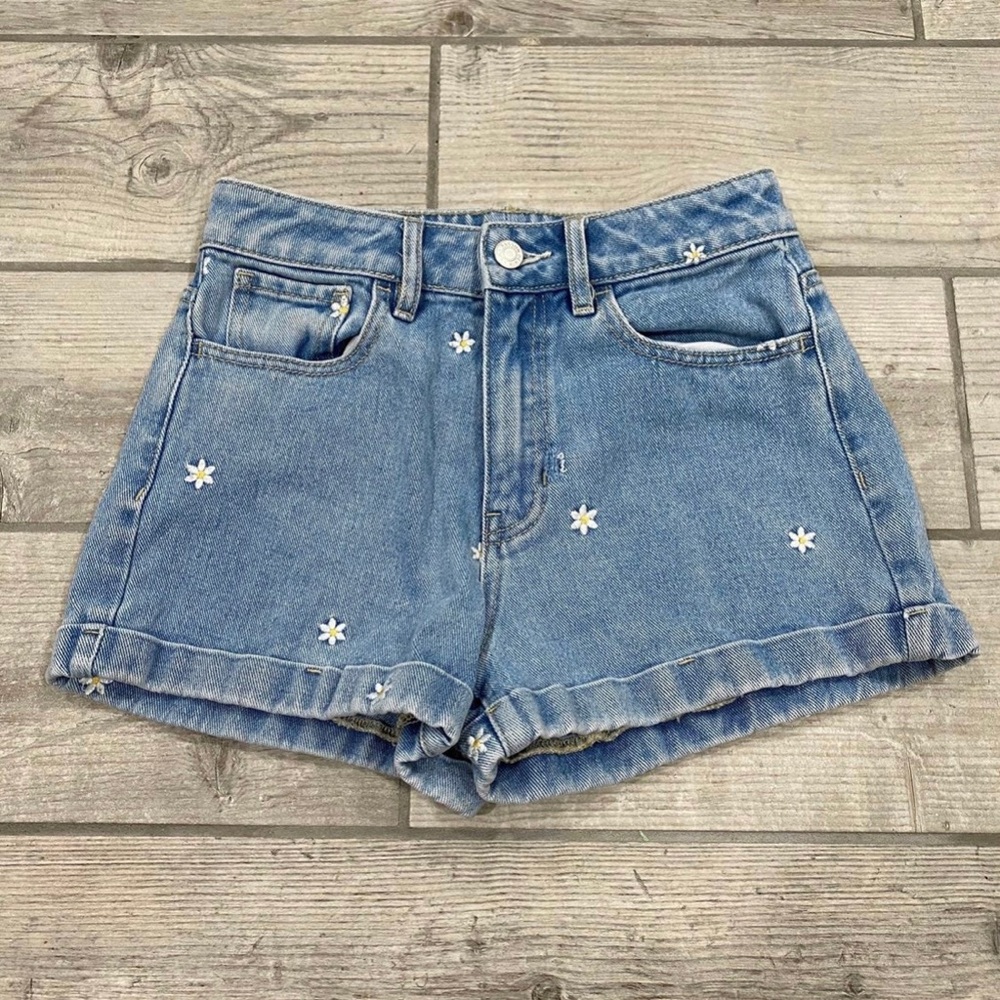 High Waisted Daisy Denim PacSun Mom Shorts